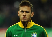 爱游戏下载-命运右路，阿诺德一脚定乾坤，三狮军团在绝境中完成灵魂自救