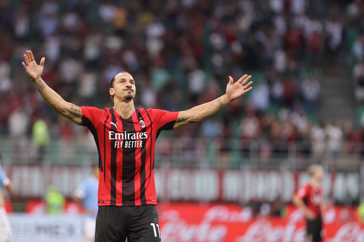 智利横扫利物浦，伊布刷新纪录