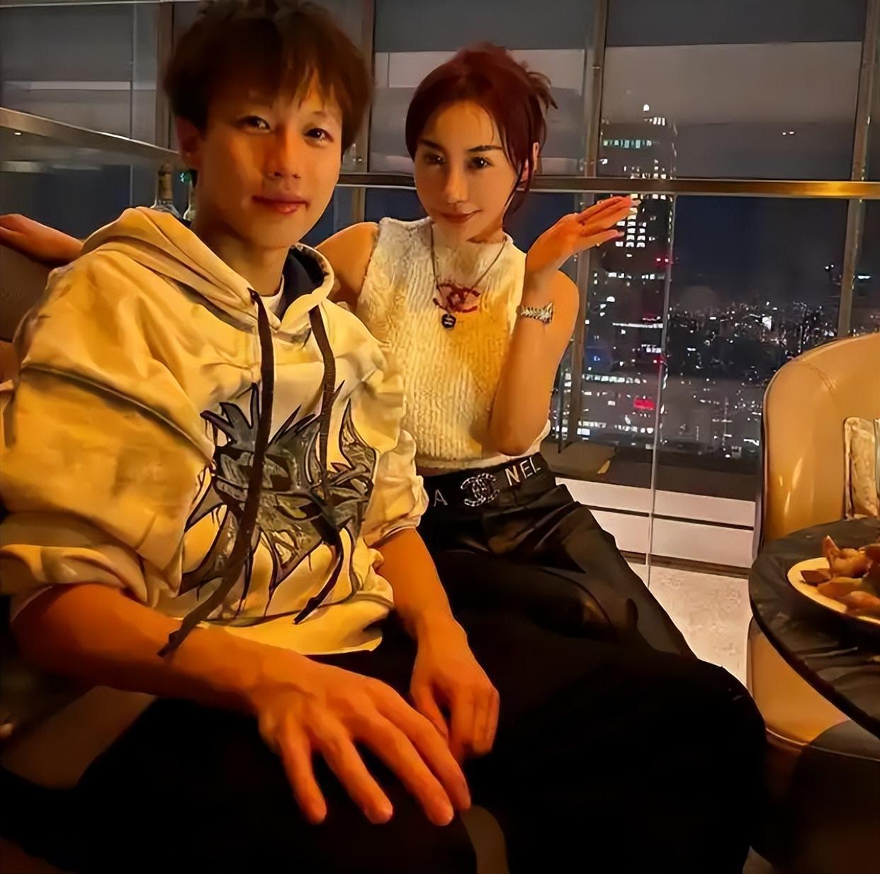 葡萄牙队鏖战日本队，林高远惊艳四座