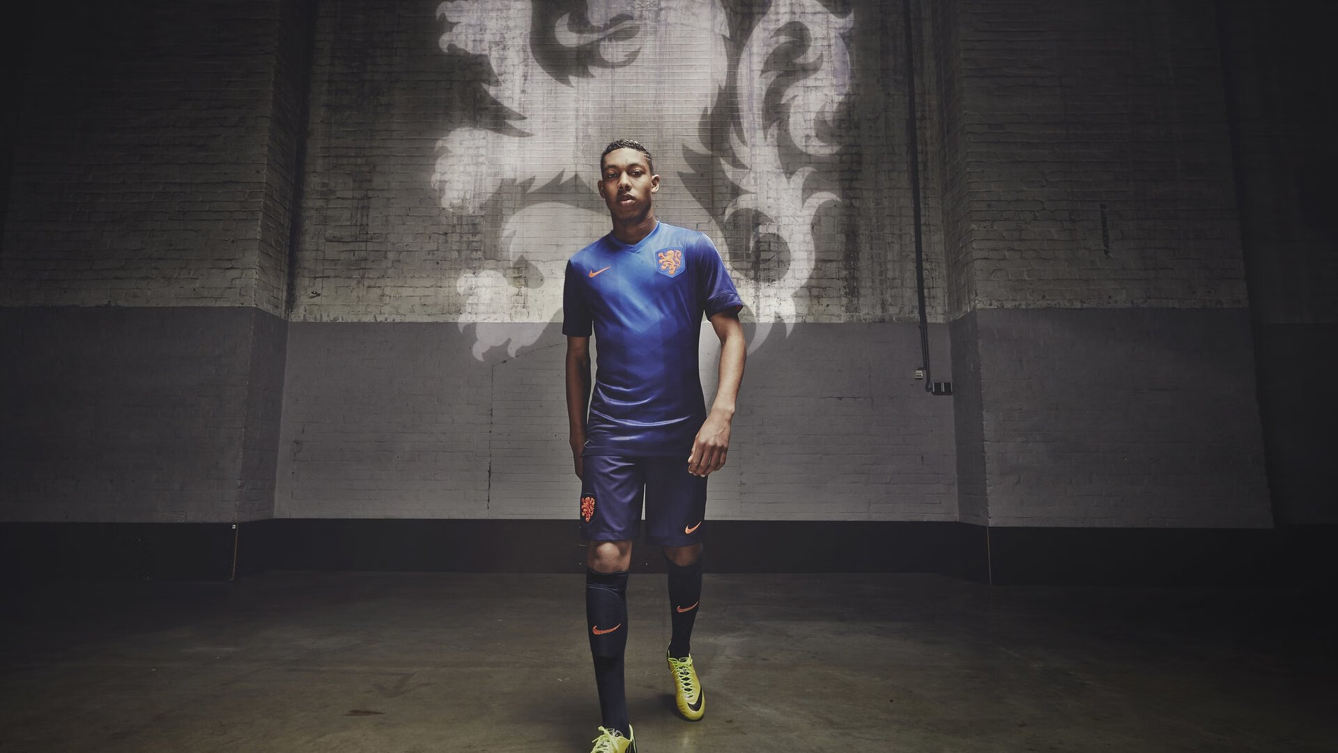 欧陆烽火，当德国铁骑遭遇佛罗伦萨紫百合，奥亚尔萨瓦尔一箭定江山