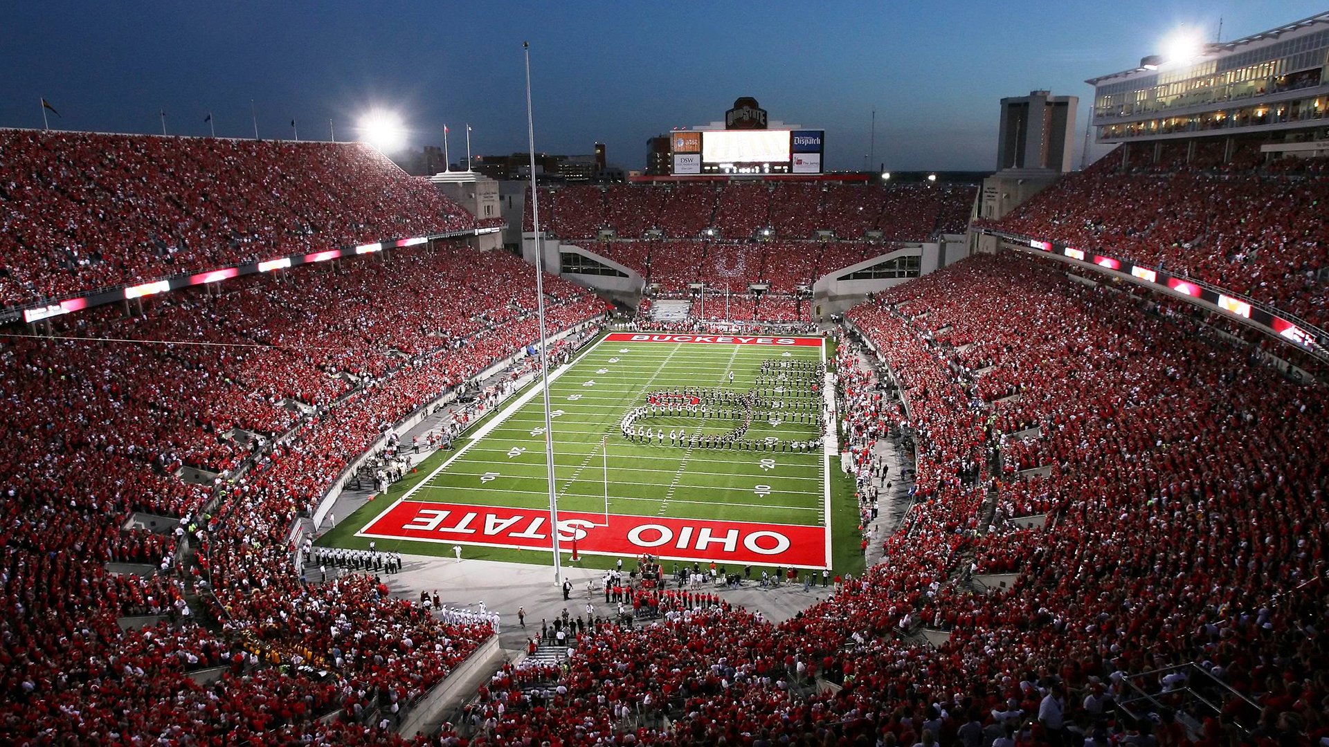 詹姆斯刷新纪录之夜，掘金战术如何打穿新疆队防线？