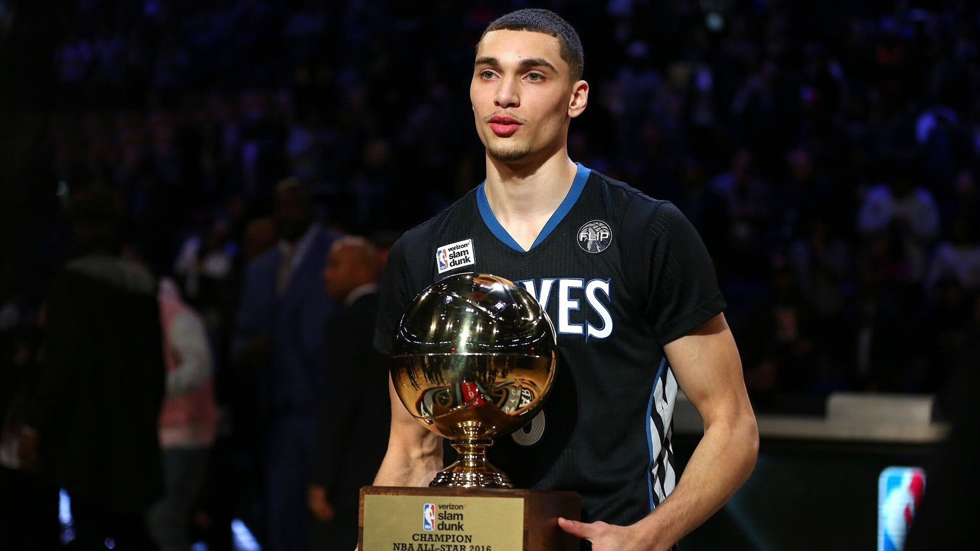 范弗利特关键三分定乾坤,热火险胜步行者显露冠军相