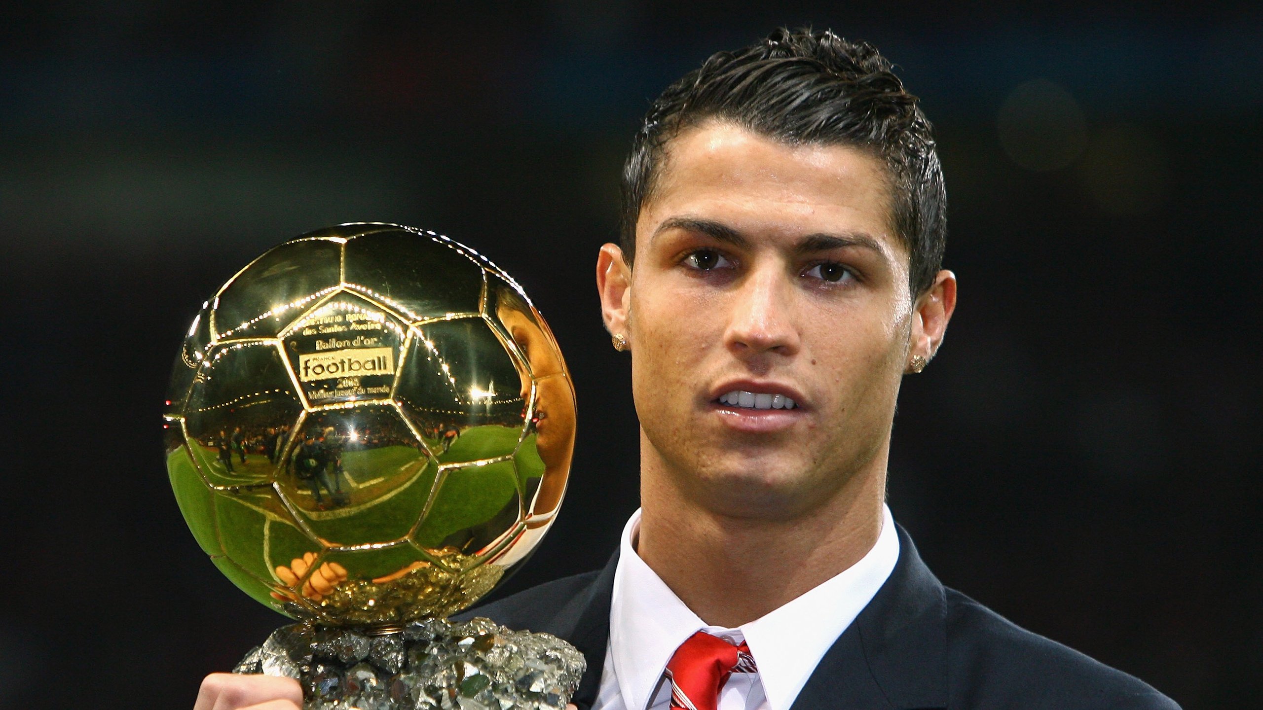 巴斯托尼一箭定乾坤,摩洛哥黑马神话续写—曼联欧冠梦碎记